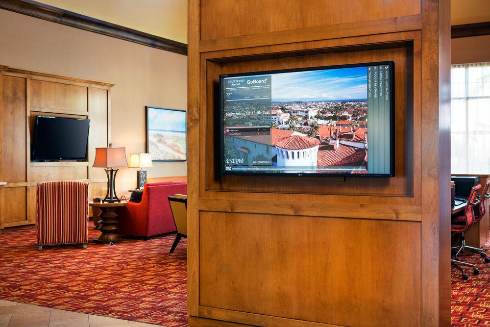 Courtyard By Marriott Santa Barbara Goleta Hotell Exteriör bild