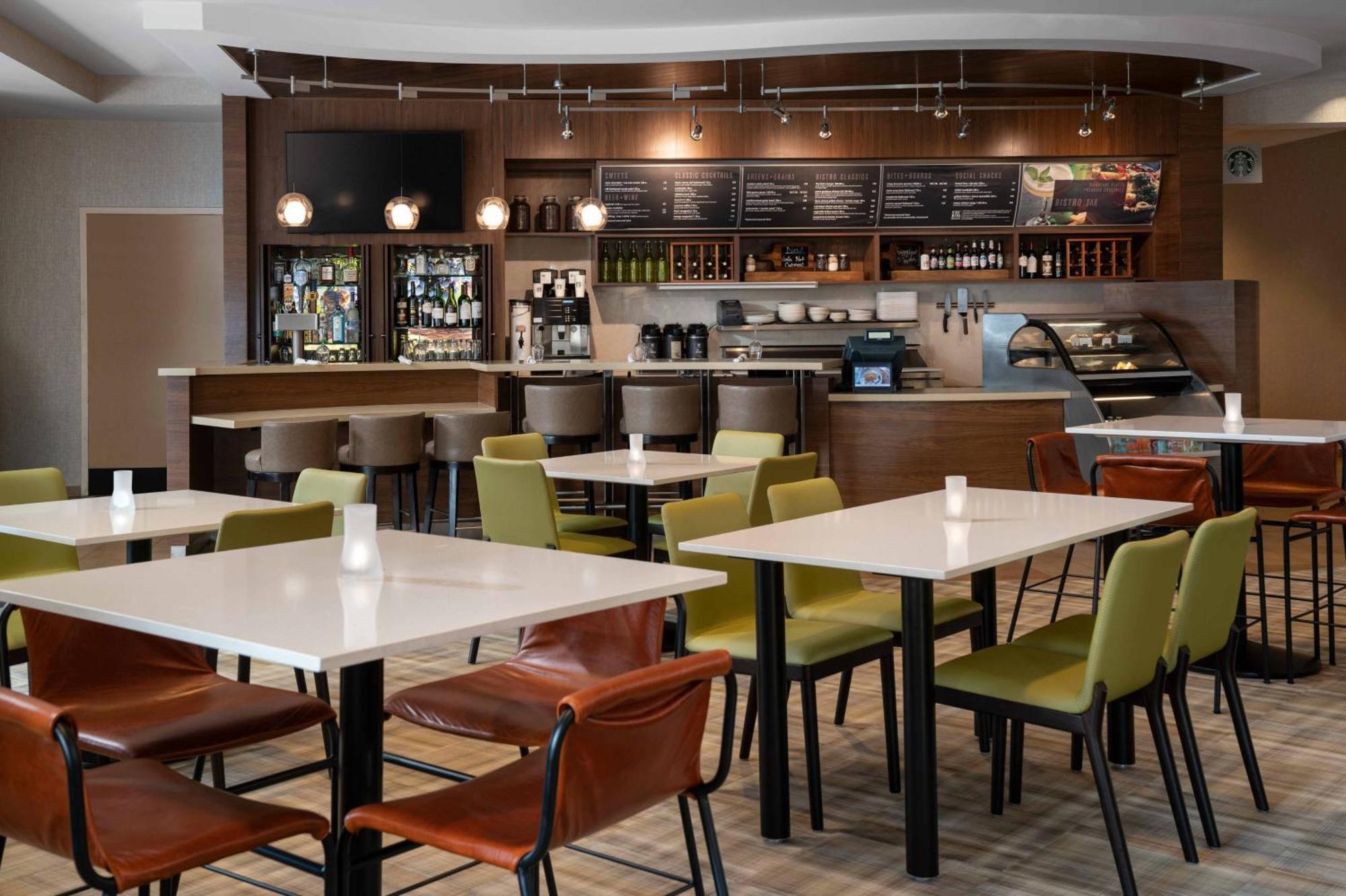 Courtyard By Marriott Santa Barbara Goleta Hotell Exteriör bild